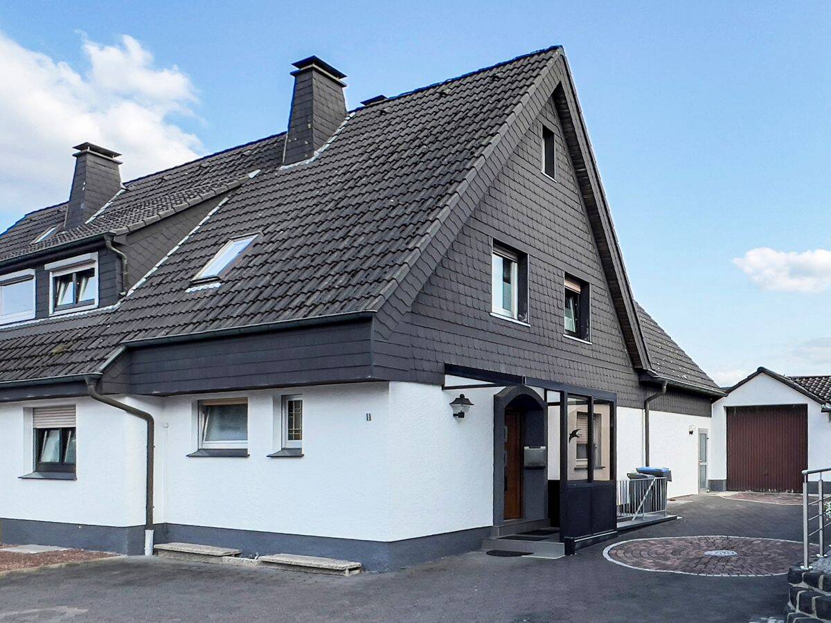 Moradia em banda de 6 divisões em Hochsauerlandkreis, Germany N.º 371318