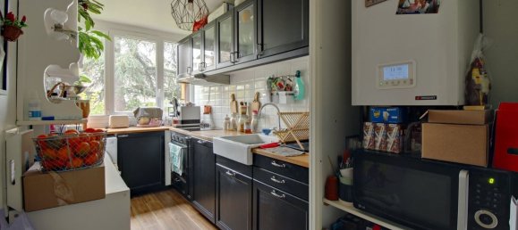 3 bedrooms Apartment in Poissy, France No. 163772 9