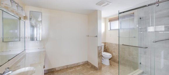 2 Schlafzimmer Gewerbliche Immobilien in Miami, USA, Nr. 615816 8