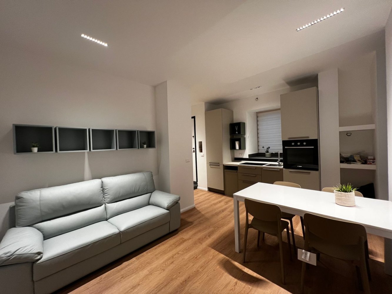 2 غرف نوم شقة في Trieste, Italy رقم 363036