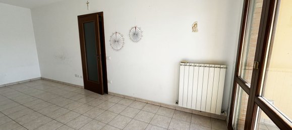 3 rooms Apartment in Ostra, Italy No. 33429 22
