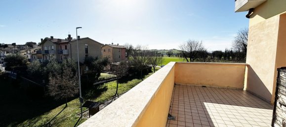 3 rooms Apartment in Ostra, Italy No. 33429 20