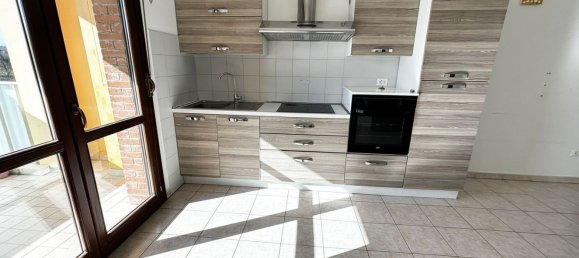 3 rooms Apartment in Ostra, Italy No. 33429 4