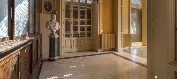 8 Schlafzimmer Villa in Sant'Agata li Battiati, Italy, Nr. 39061 10