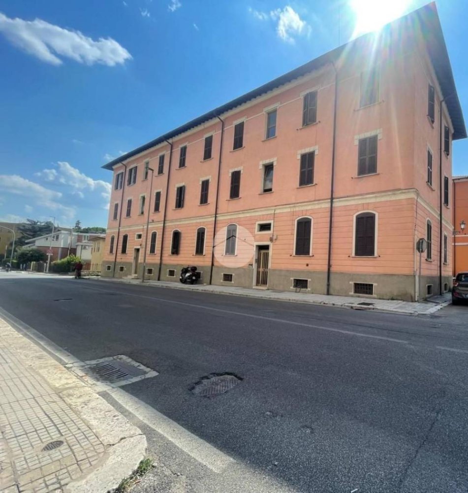 Квартира с 1 спальней в Терни, Италия № 265886