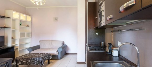 3 rooms Apartment in Milan, Italy No. 314169 8