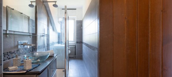 3 rooms Apartment in Milan, Italy No. 314169 33