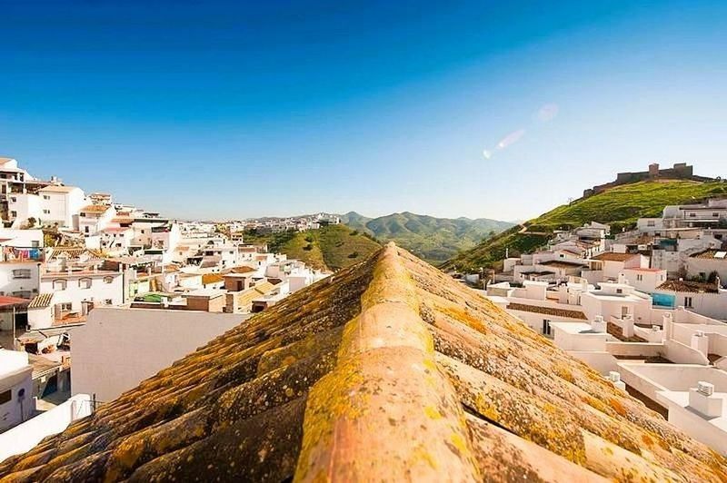  Building in Alora, Spain No. 233559