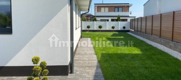 5 bedrooms Apartment in Bitetto, Italy No. 212857 10