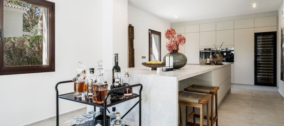 Дом с 5 спальнями в Марбелья, Испания № 82191 27