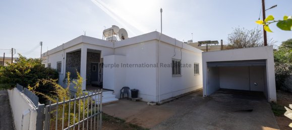 3 bedrooms Bungalow in Ormideia, Cyprus No. 25685 18