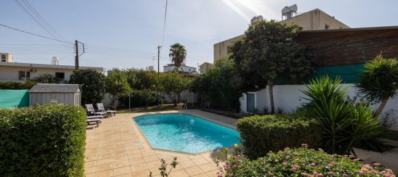 3 bedrooms Bungalow in Ormideia, Cyprus No. 25685 7