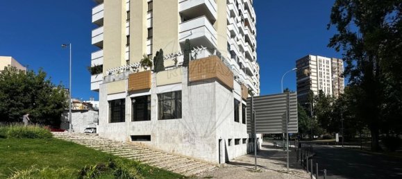 Apartamento de 6 dormitorios en Alenquer, Portugal No. 79503 5
