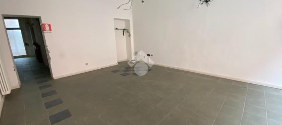 3-Zimmer Gewerbliche Immobilie in Lugo, Italy, Nr. 61102 15