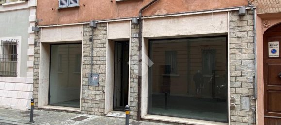 3-Zimmer Gewerbliche Immobilie in Lugo, Italy, Nr. 61102 6