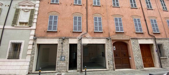 3-Zimmer Gewerbliche Immobilie in Lugo, Italy, Nr. 61102 3