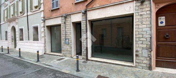 3-Zimmer Gewerbliche Immobilie in Lugo, Italy, Nr. 61102 5