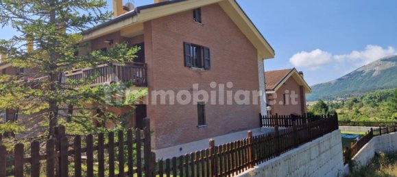 Apartamento T2 em Rocca di Mezzo, Italy N.º 346911 31