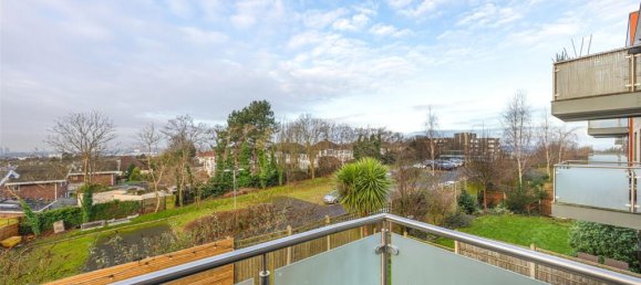 2 bedrooms Apartment in London, United Kingdom No. 7849 14