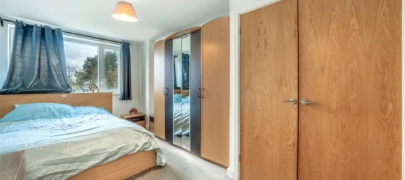 2 bedrooms Apartment in London, United Kingdom No. 7849 10