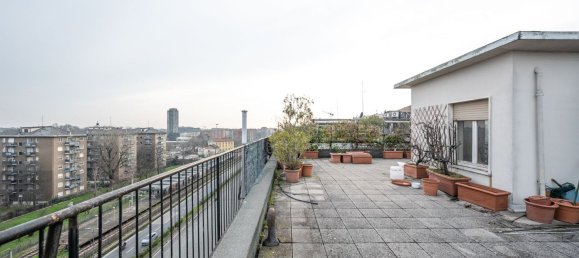 12 rooms Penthouse in Milan, Italy No. 243213 38