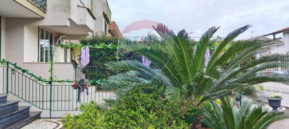 5غرفة منزل في Caserta, Italy رقم 7597 29