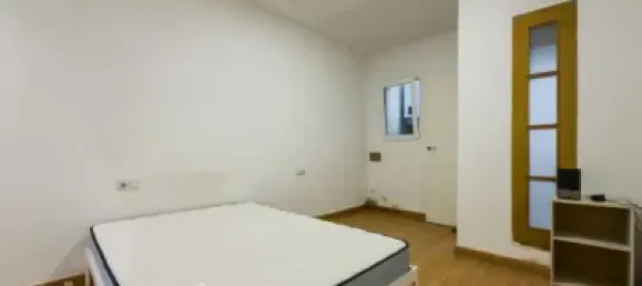 Apartamento de 2 dormitorios en Eixample, Spain No. 174915 14