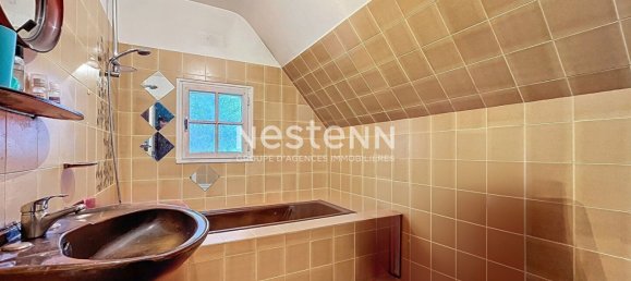 5 bedrooms House in Lanvenegen, France No. 203739 7