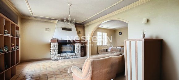 5 bedrooms House in Lanvenegen, France No. 203739 3