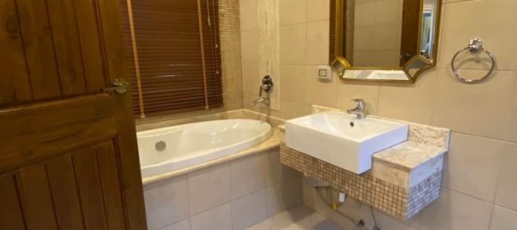 3 bedrooms House in Pattaya, Thailand No. 26417 27