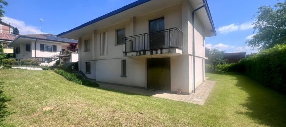 5 rooms Villa in Casatenovo, Italy No. 336441 2