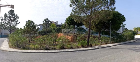 504m² Land in Almancil, Portugal No. 127980 6