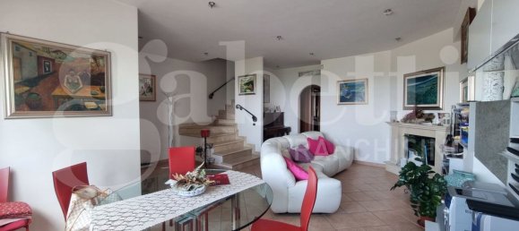 5 bedrooms Villa in Colonna, Italy No. 332885 5
