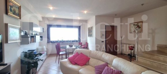 5 bedrooms Villa in Colonna, Italy No. 332885 8