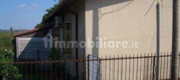 2 bedrooms Apartment in Giacciano con Baruchella, Italy No. 351111 6