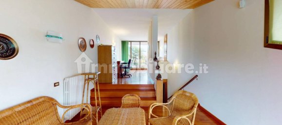 Вилла с 4 спальнями в Севезо, Италия № 13548 13