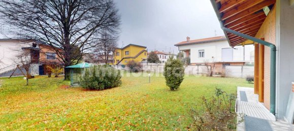 Вилла с 4 спальнями в Севезо, Италия № 13548 41