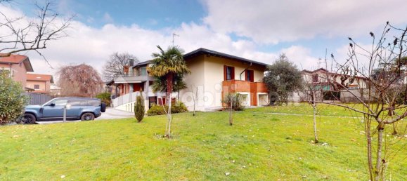 Вилла с 4 спальнями в Севезо, Италия № 13548 5