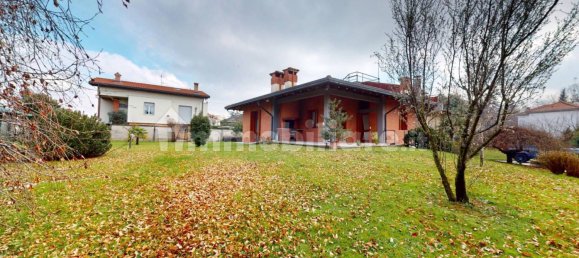 Вилла с 4 спальнями в Севезо, Италия № 13548 35