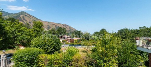 4 bedrooms Villa in Val della Torre, Italy No. 299271 47