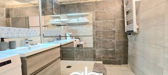 Здание 300м² в Эг-Морт, Франция № 298262 12