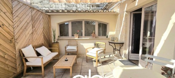 Здание 300м² в Эг-Морт, Франция № 298262 4