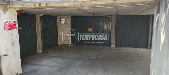 Garage in Brugherio, Italy, Nr. 314732 4