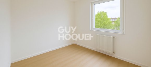 3 bedrooms Apartment in Yvelines, France No. 348450 2