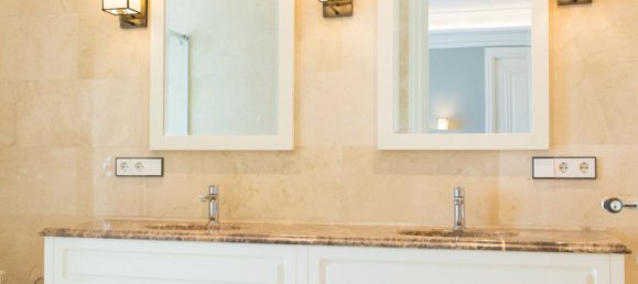 6 bedrooms Villa in Malaga, Spain No. 146867 37