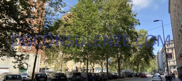 2 bedrooms Commercial property in Milan, Italy No. 261864 7