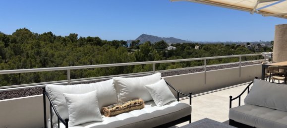 Apartamento de 3 dormitorios en Altea, Spain No. 13653 4