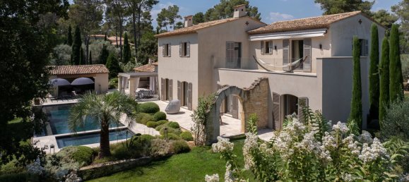 5 Schlafzimmer Villa in Tourrettes, France, Nr. 670 2