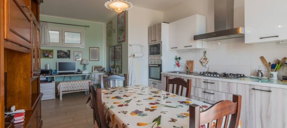 3-Zimmer Wohnung in Pesaro and Urbino, Italy, Nr. 69398 2