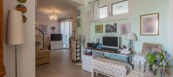 3-Zimmer Wohnung in Pesaro and Urbino, Italy, Nr. 69398 3